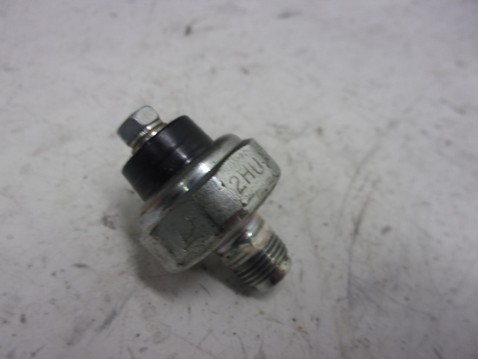 Yamaha Waverunner 2002-2021 VX V1 FX HO OEM Oil Pressure Sensor 68V-82504-00-00