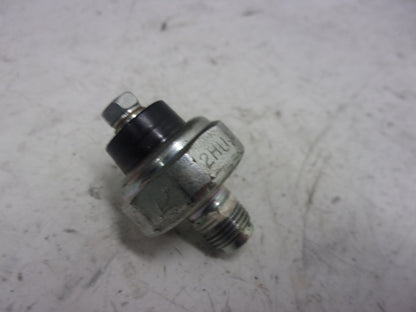 Yamaha Waverunner 2002-2021 VX V1 FX HO OEM Oil Pressure Sensor 68V-82504-00-00