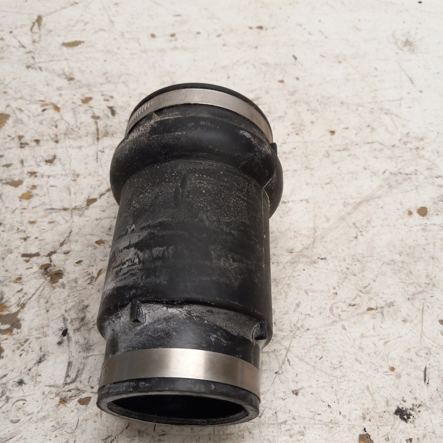 Yamaha Waverunner 2000-2004 GP XL XA XLT 800 OEM Exhaust Outlet 67A-14752-00-00