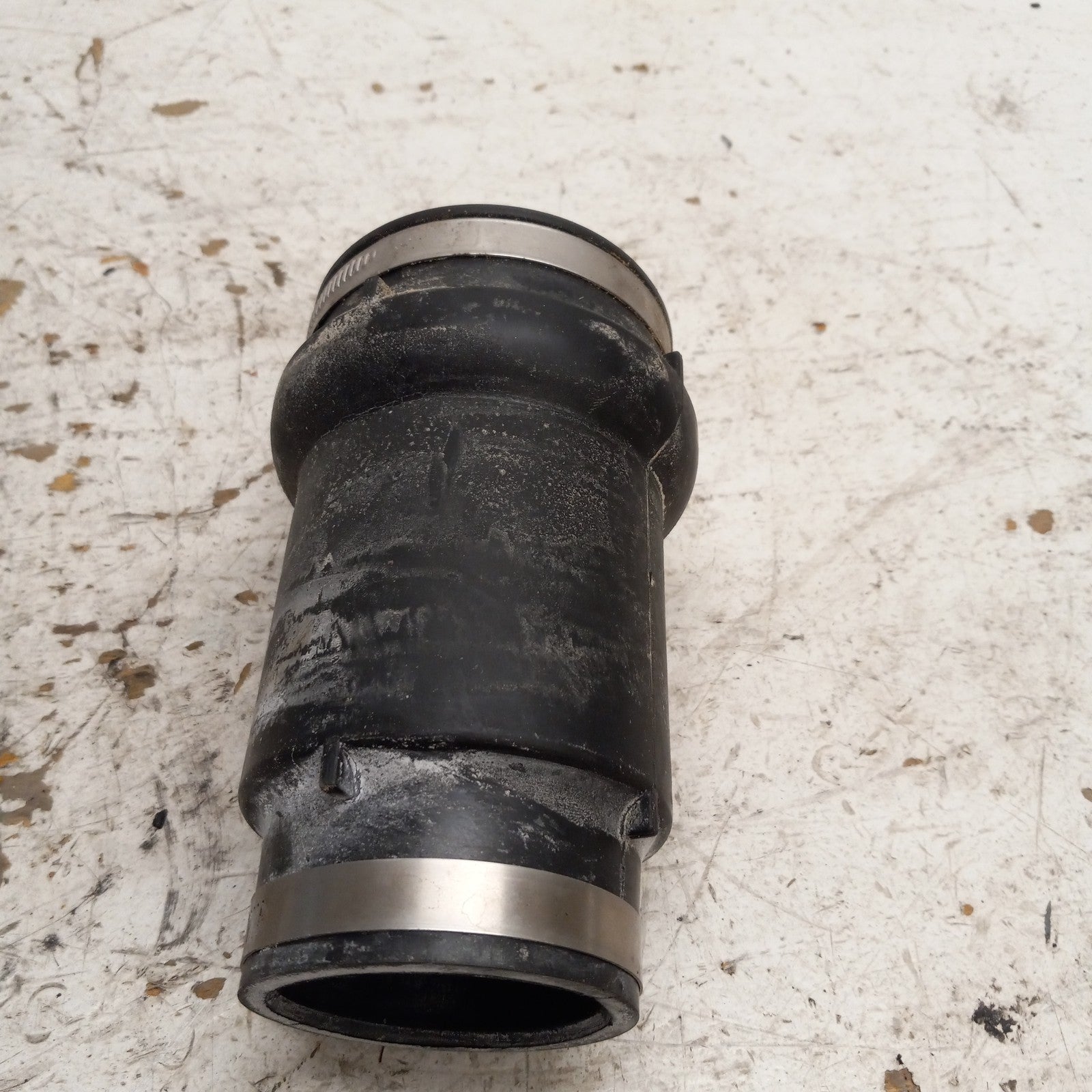 Yamaha Waverunner 2000-2004 GP XL XA XLT 800 OEM Exhaust Outlet 67A-14752-00-00