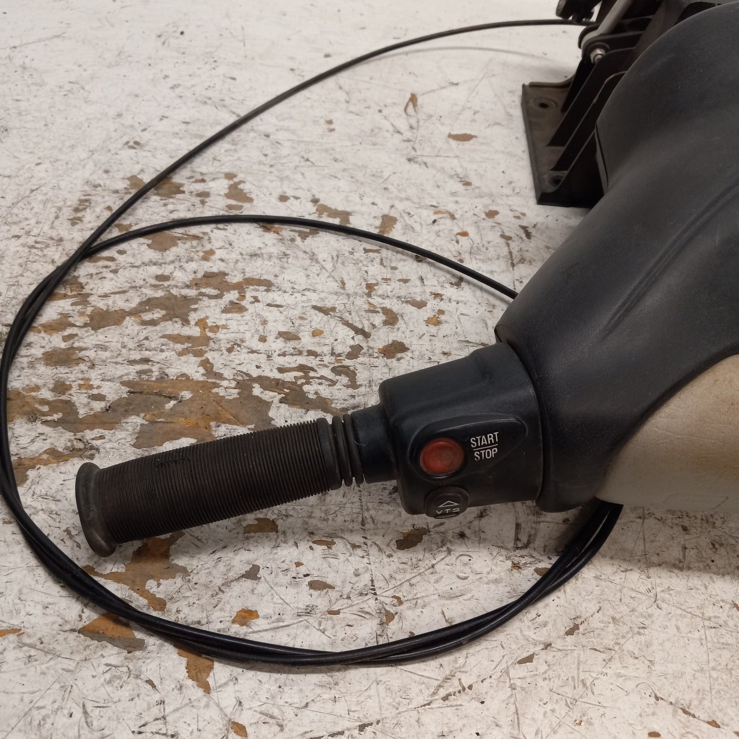 Sea Doo Bombardier 1997-2004 XP OEM Complete Handlebar Assembly Part# 277000617