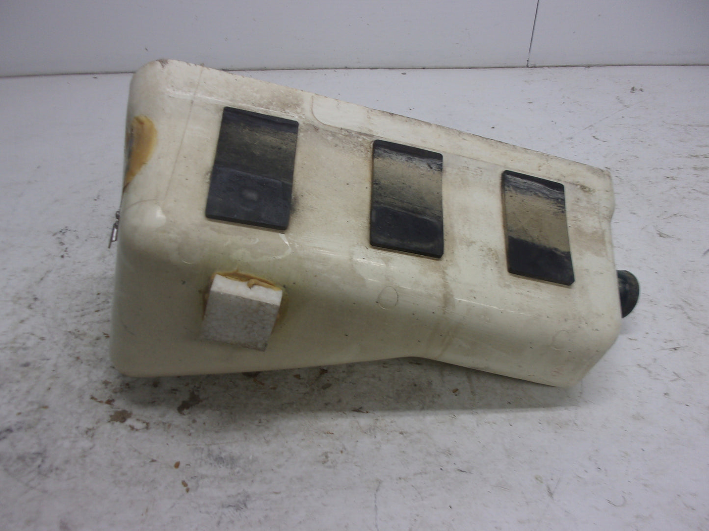 Yamaha Waverunner 1989-1993 Wave Runner 500 OEM Water Lock Box EU0-67550-03-00