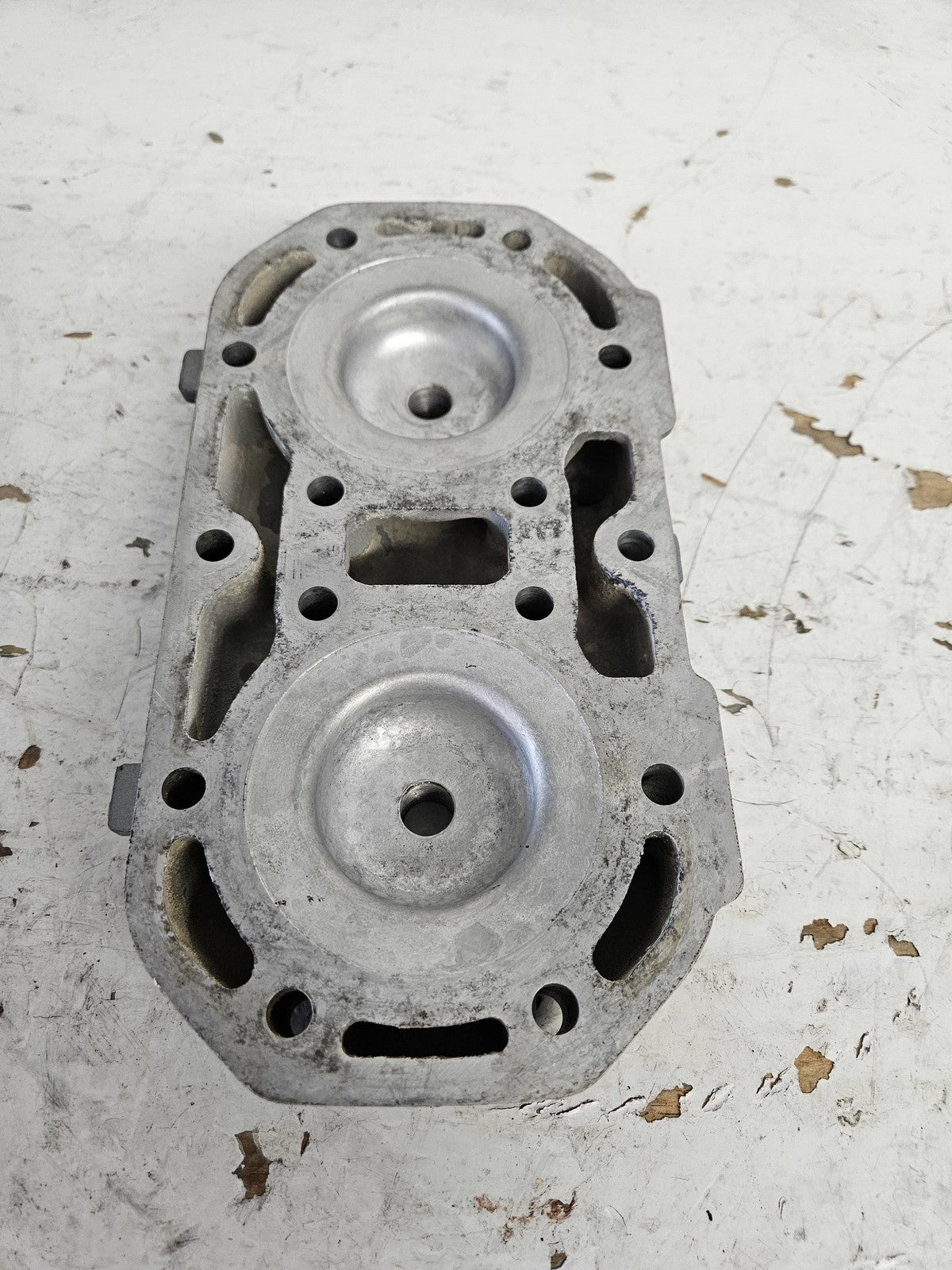 Kawasaki Jet Ski 1991-1995 650 Jet Mate X2 TS SC Silver Cylinder Head 11001-3716
