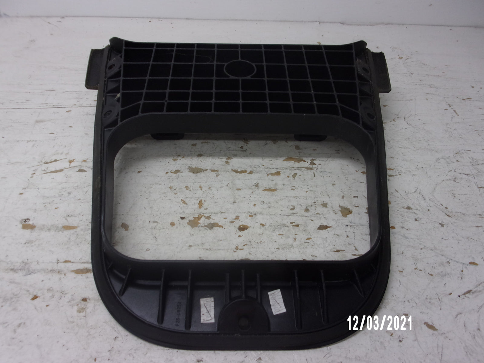 Yamaha WaveRunner PWC 2013-2019 VX FX VXR VXS OEM Deck Beam Part F2S-U890L-04-00
