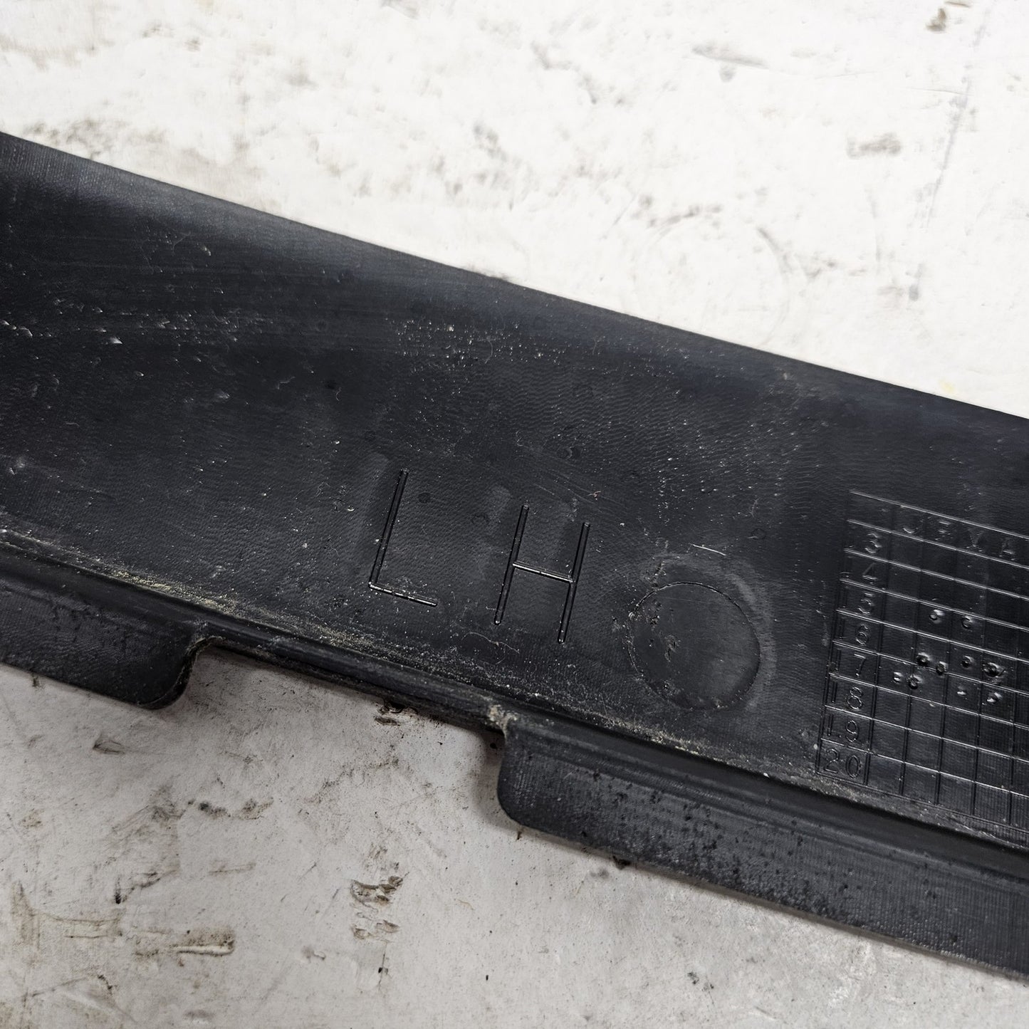 Yamaha WaveRunner 2015-2020 VX GP VXR OEM Black LH Trim Part# F2X-U89AA-00-00