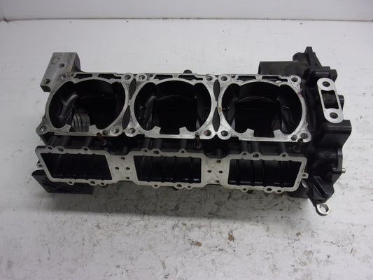Yamaha Waverunner 2001-2003 XL 1200 GP 1200 Crankcase Assembly # 68N-15100-00-8P