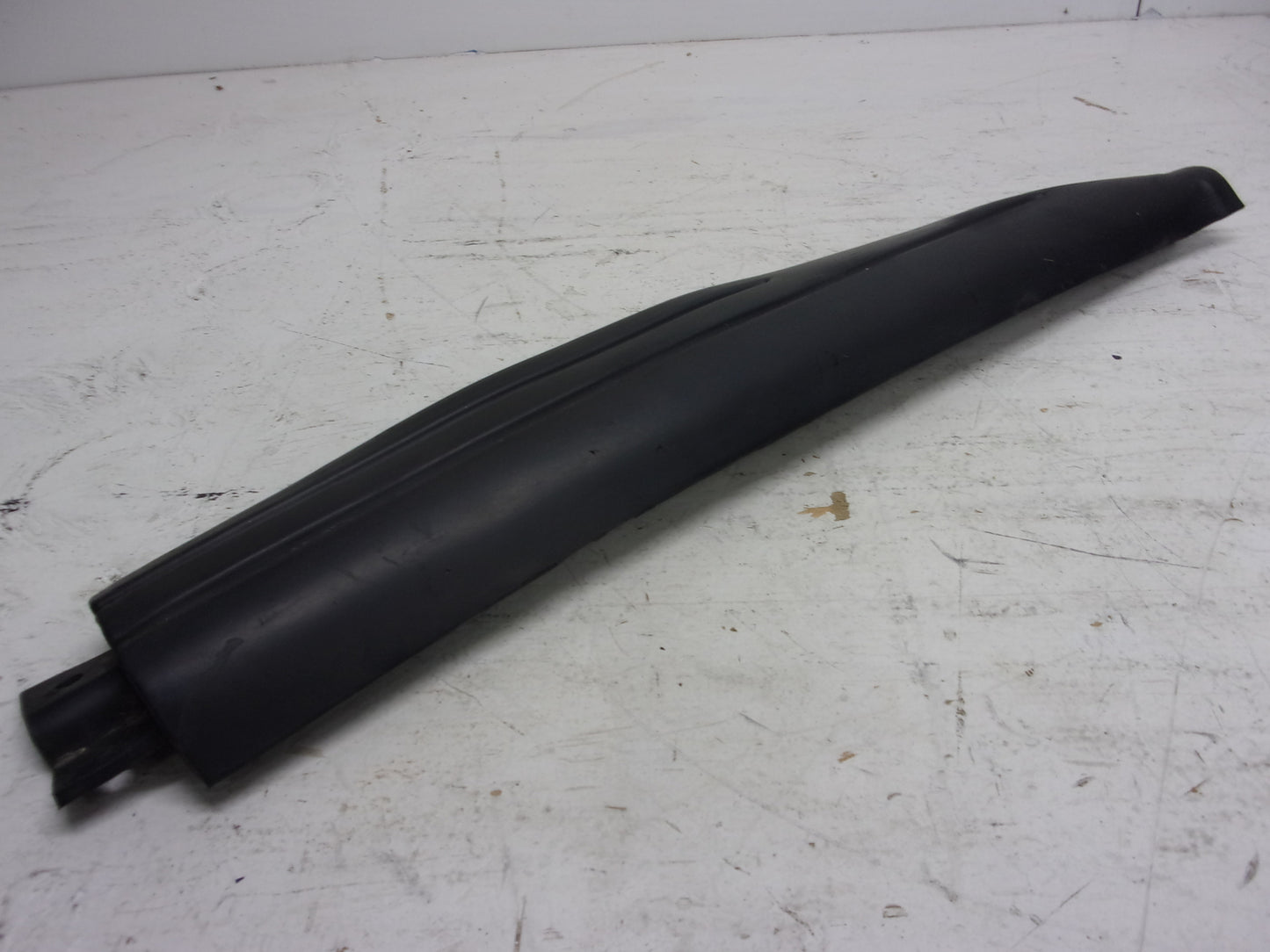 Yamaha Waverunner 1992-1993 WR3 650 OEM Black Right Side Bumper GA9-U251C-20-00