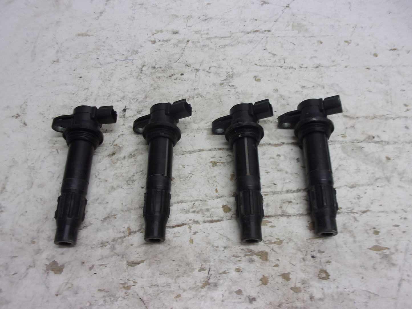 Yamaha Waverunner 2004-2007 VX FX HO OEM Ignition Coil Set Part# 6B6-82310-00-00