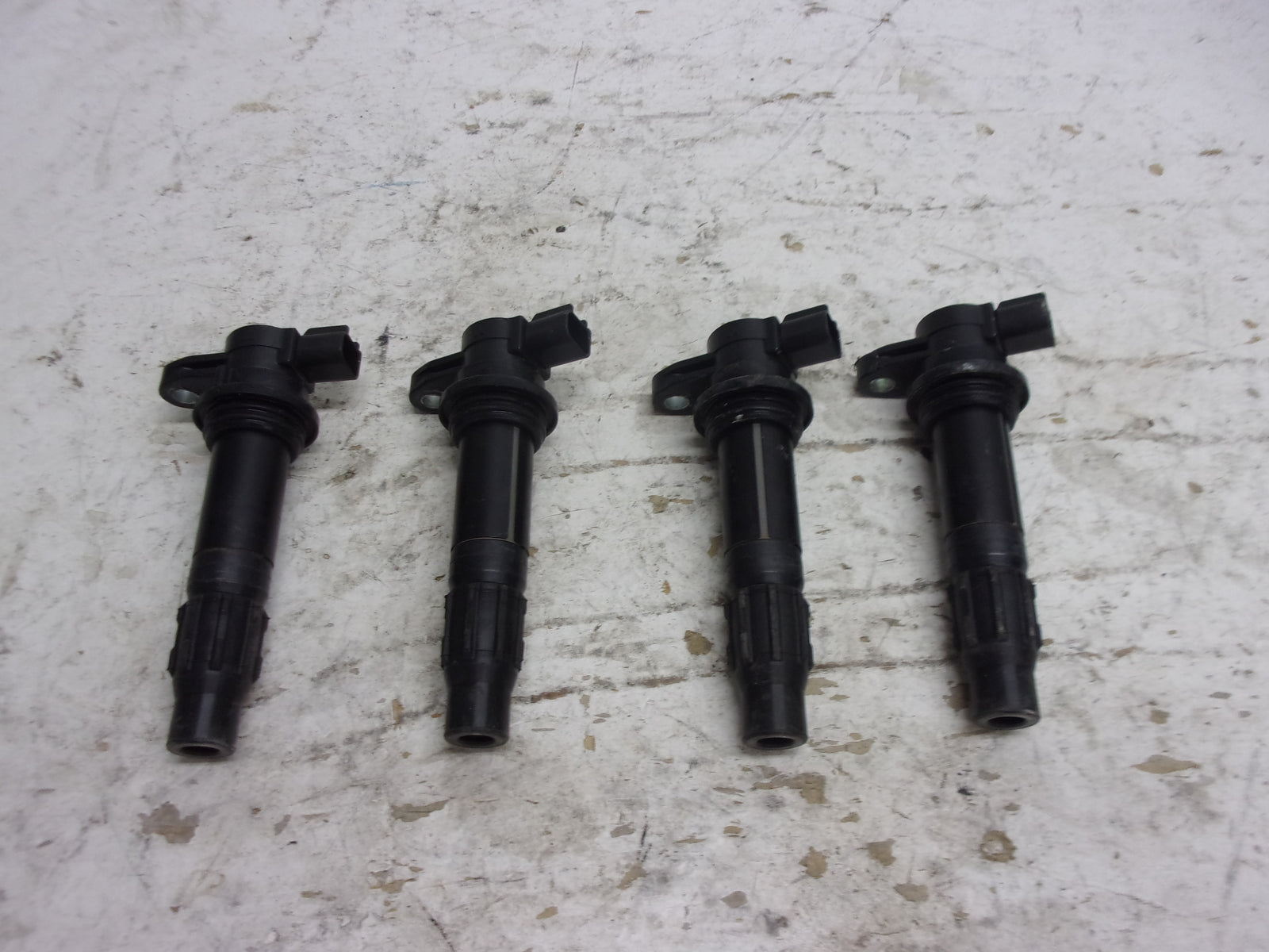 Yamaha Waverunner 2004-2007 VX FX HO OEM Ignition Coil Set Part# 6B6-82310-00-00