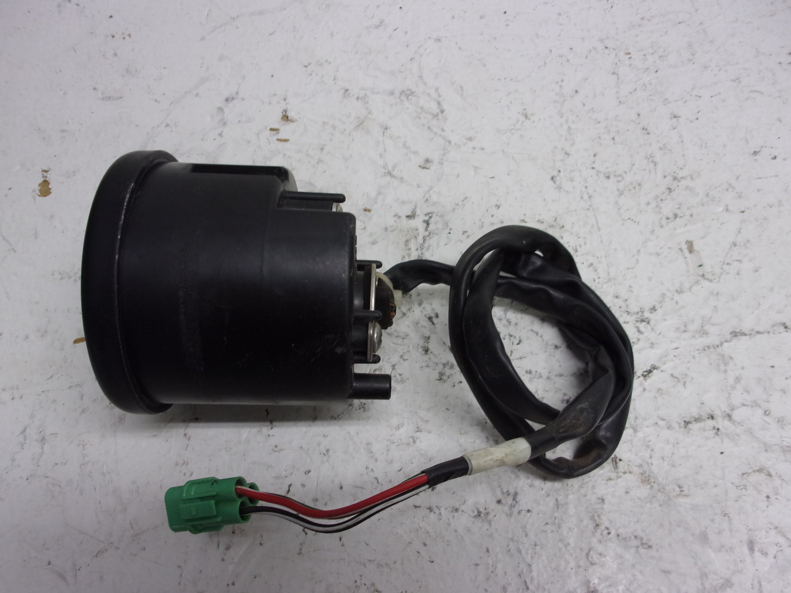 Kawasaki Jet Ski 1995 ZXI 750/900 OEM Speedometer Part# 25005-3701