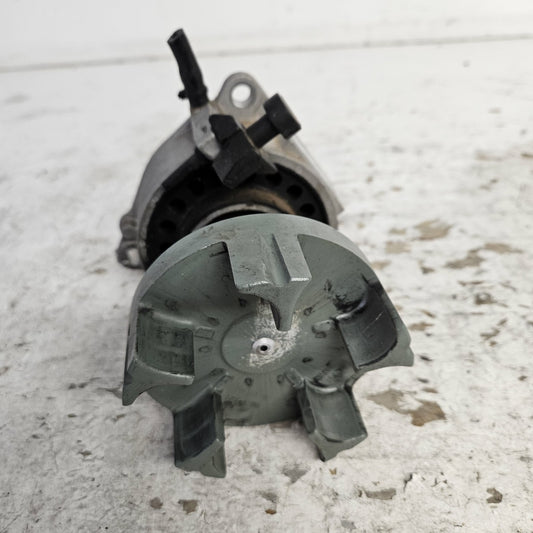 Yamaha 1997 WaveVenture 1100 Bearing Housing + Coupler Part# 61X-45332-02-97