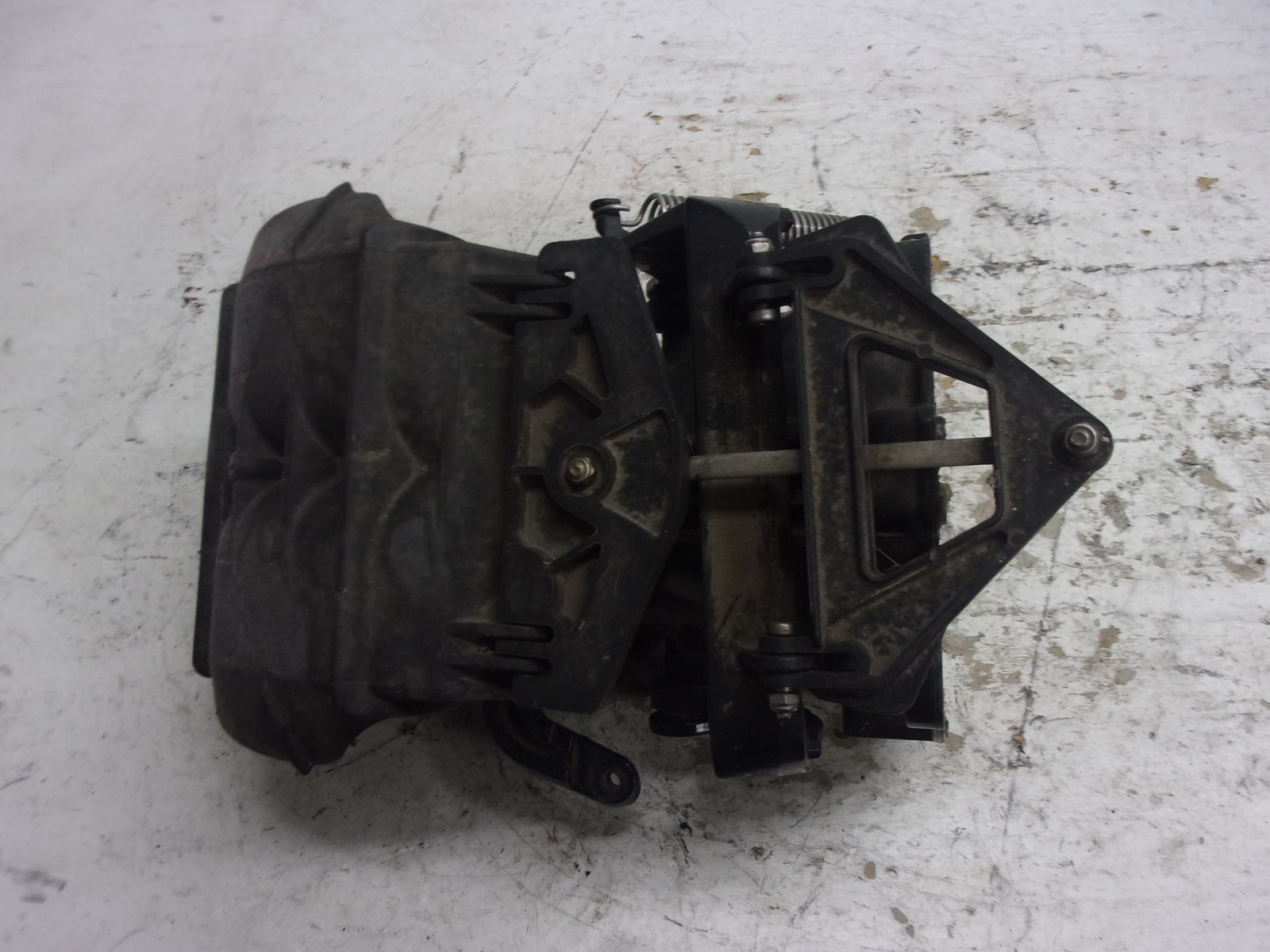 Sea Doo Bombardier 01-2003 LRV GTX Venturi + Nozzle + Reverse Gate 271001194