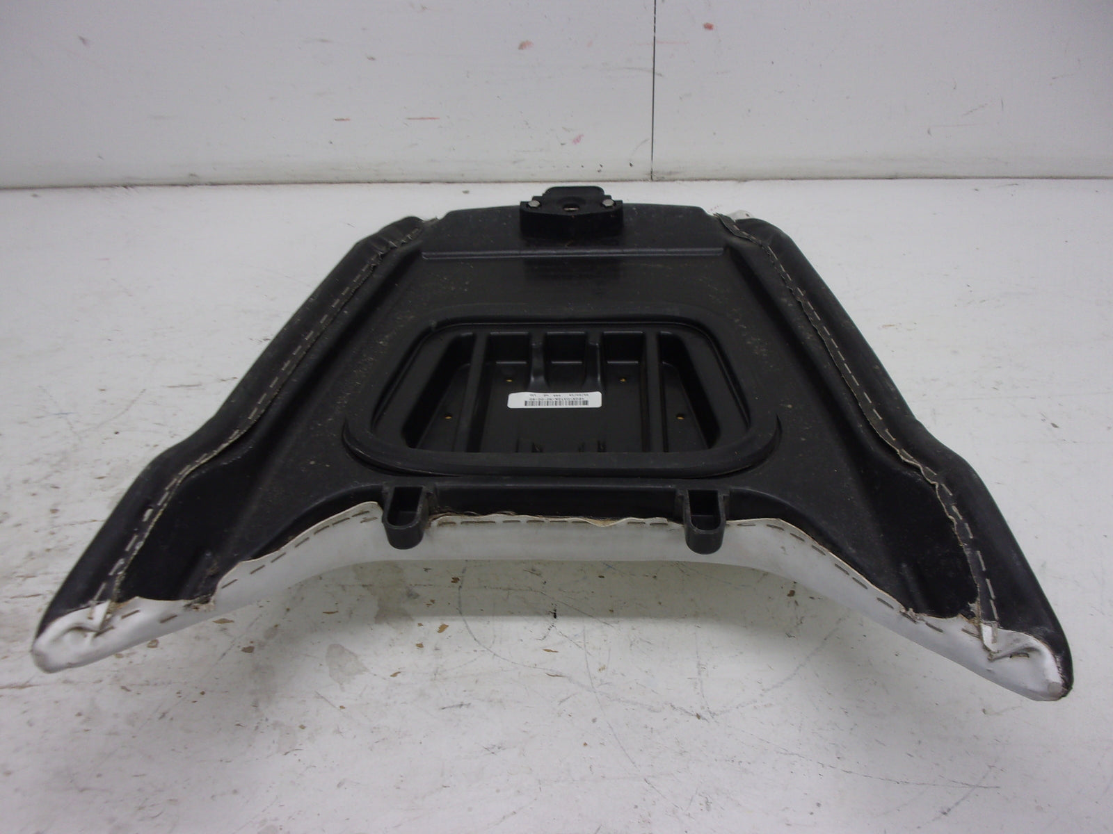 Yamaha WaveRunner 2017-2019 VX Cruiser/Deluxe OEM Passenger Seat F2X-U372A-90-00