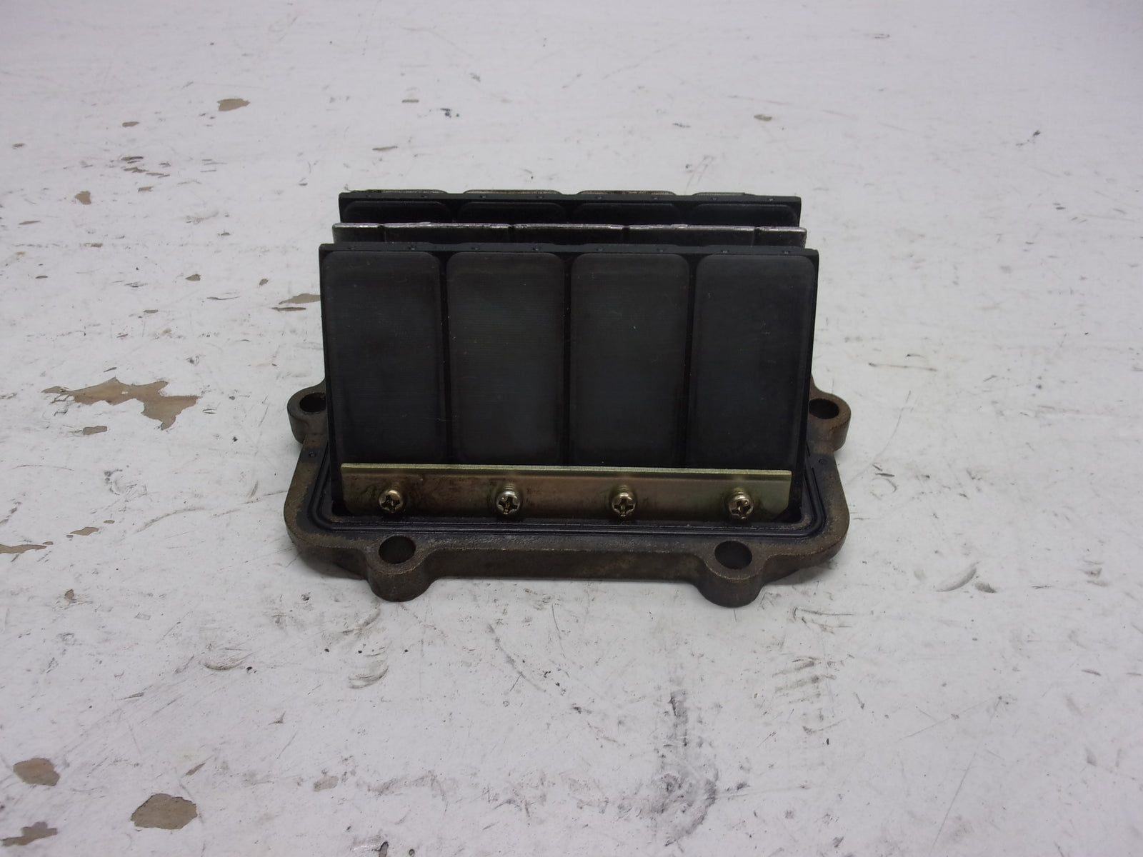 Polaris Snowmobile 2005-2022 RMK Switchback Indy OEM Reed Valve Set # 1202698