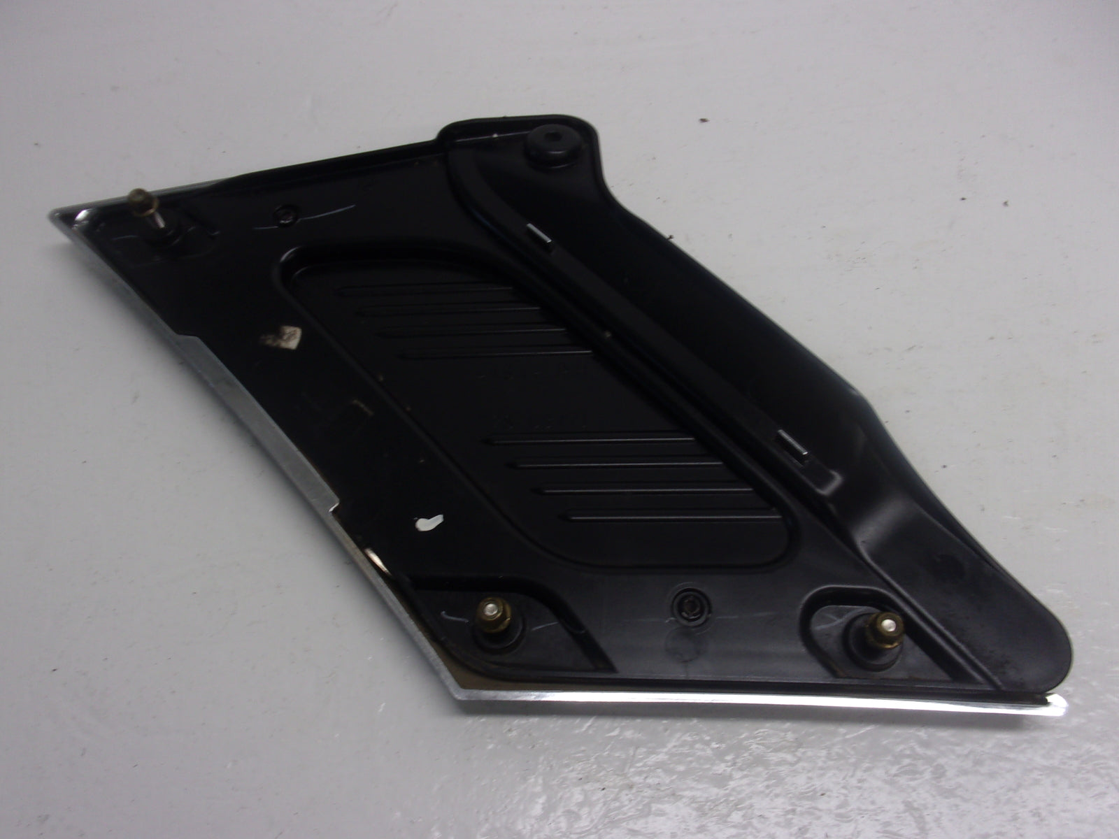 Yamaha WaveRunner 2012-2018 FX Cruiser SHO1.8 Right Chrome Trim F2S-U370K-00-00
