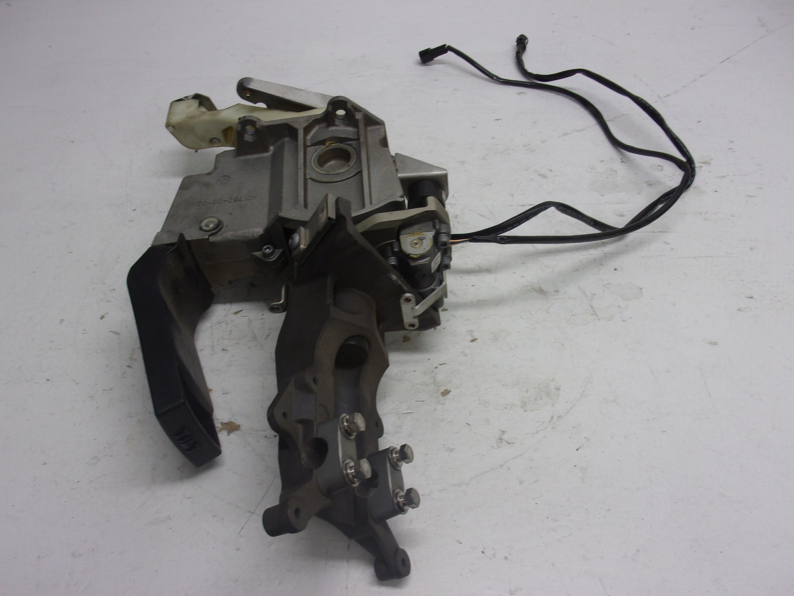 Yamaha WaveRunner 2012-2014 FX FXSHO 1.8 L OEM Steering Master # F2S-61400-00-00
