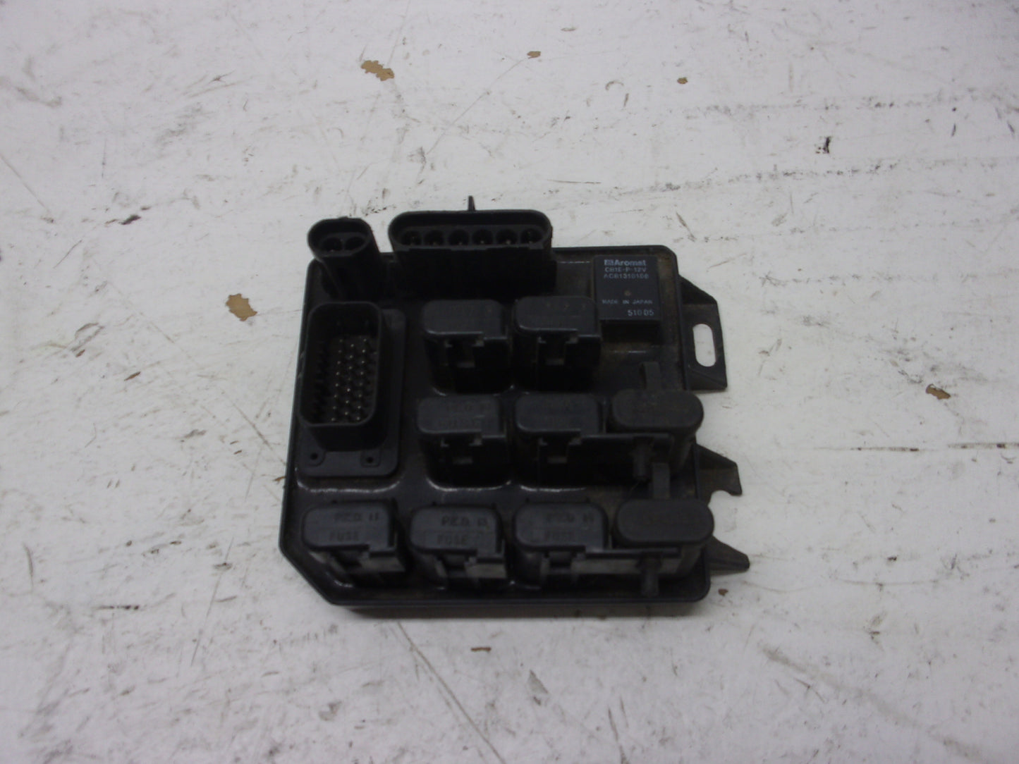 SeaDoo Jet Boat 1997 Challenger OEM Fuse Block Assembly Part# 204470017