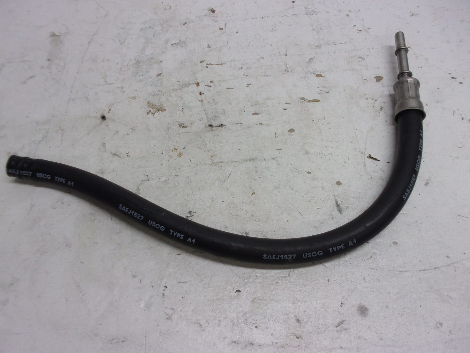 Sea Doo Bombardier 2001-2003 GTX RX  LRV DI OEM Fuel Return Hose Part# 275500508