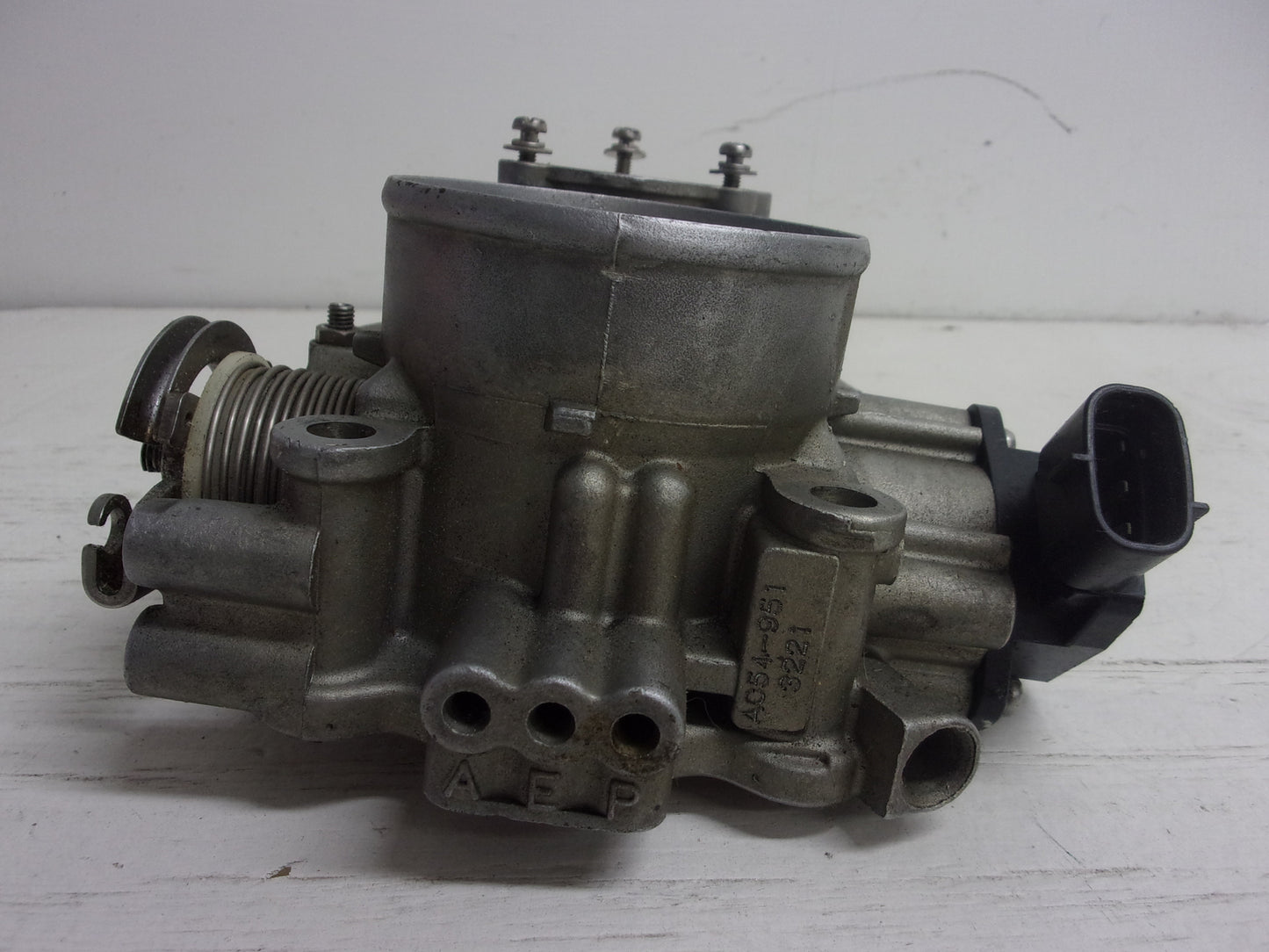 Kawasaki Jet Ski 2003-2004 STX-12F OEM Throttle Body Assembly Part# 16163-3708