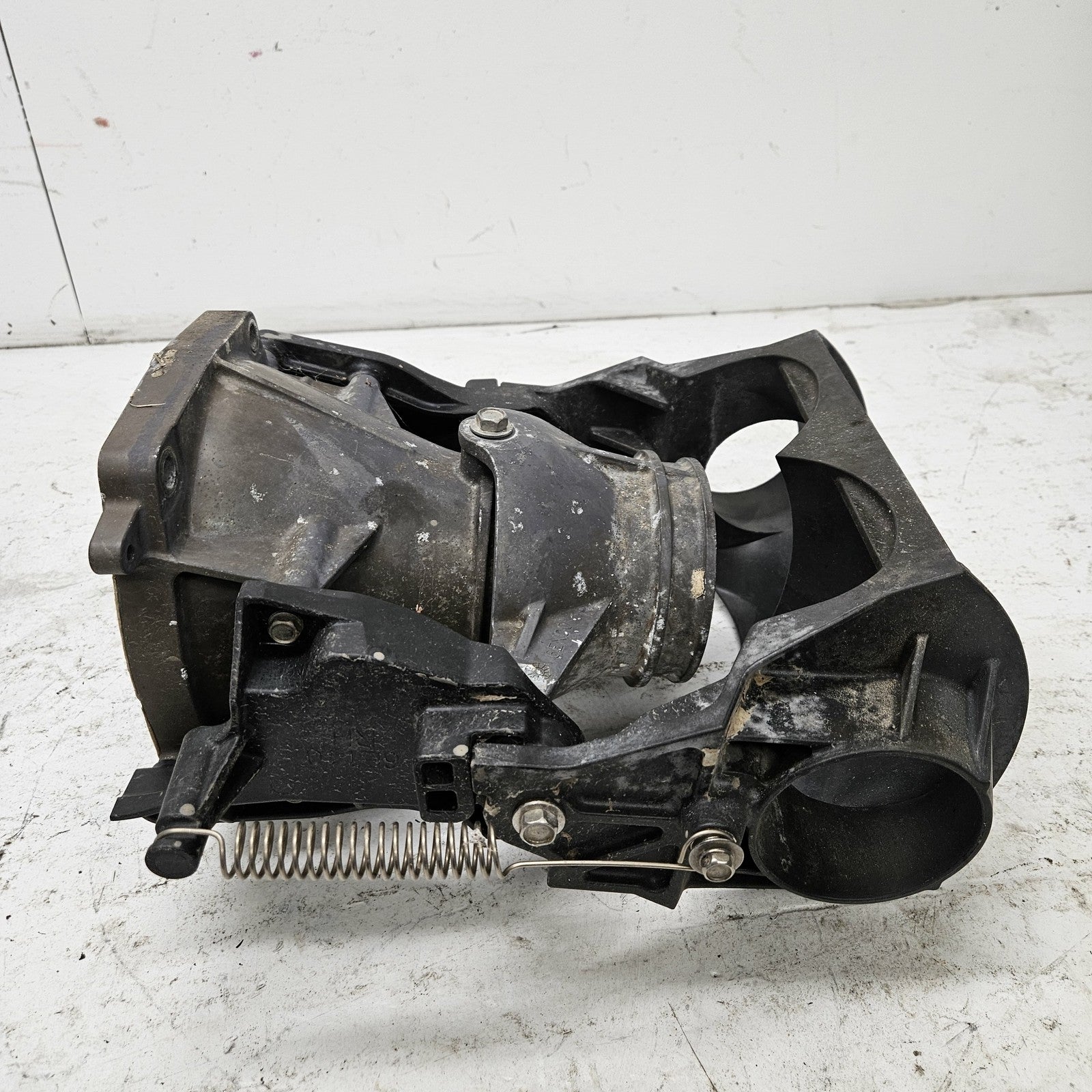 Yamaha WaveRunner 2016-2022 VX OEM Venturi + Nozzle + Rev Gate 6EX-R1318-01-00