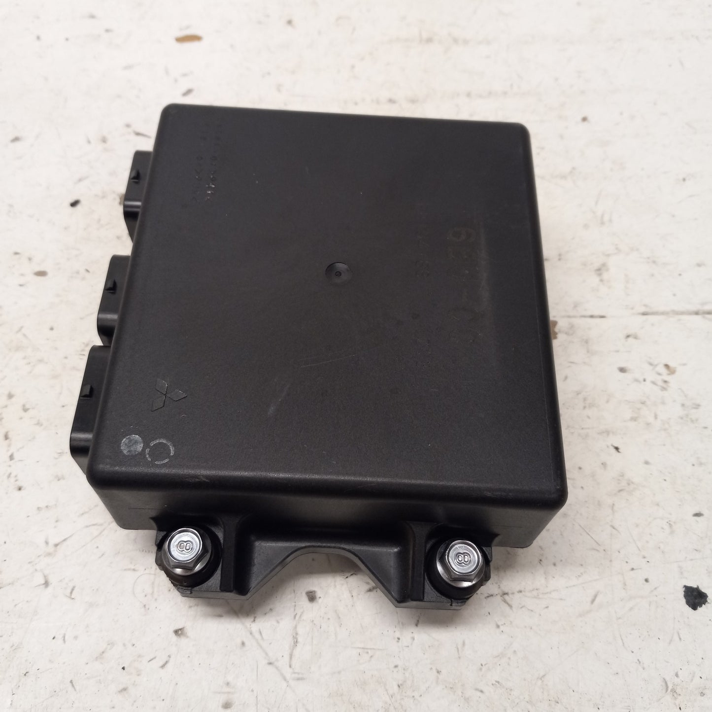 Yamaha Waverunner 2012 VX Cruiser Deluxe ECU Engine Control Unit 6BU-8591A-C0-00
