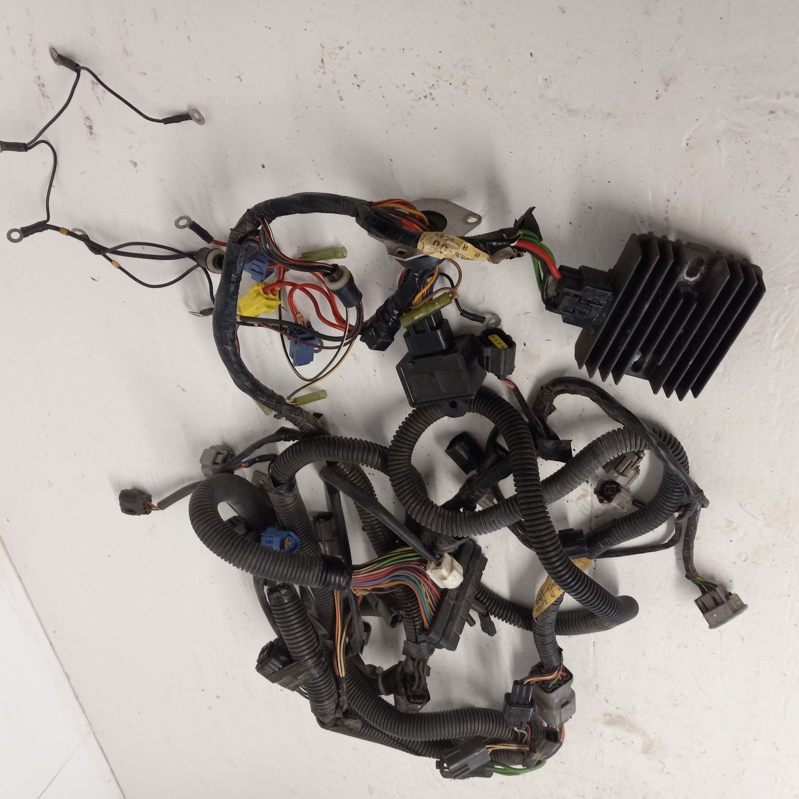 Yamaha WaveRunner 2003 GP1300 OEM Wire Harness Set Of 2 Part# 60T-8259M-00-00