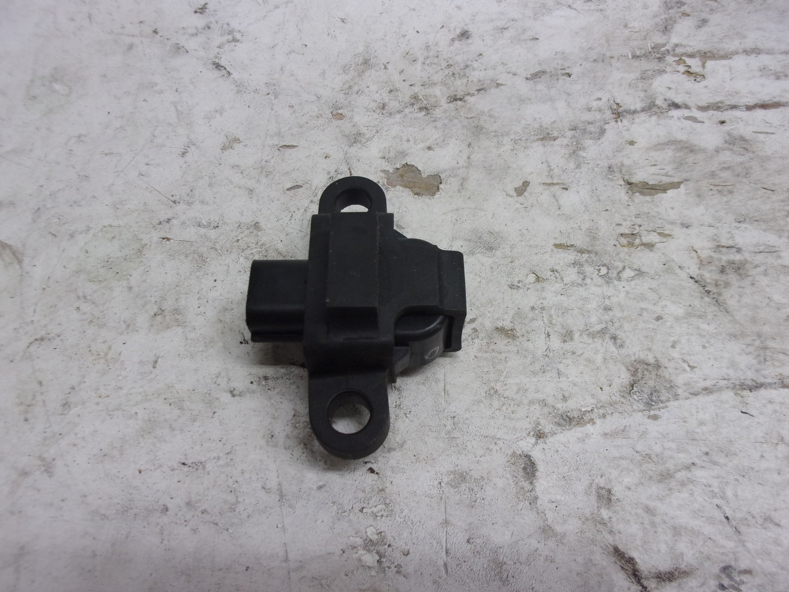 Yamaha WaveRunner 2015-2020 VX VXR VXS GP OEM Glove Box Lock # F2X-U2875-00-00
