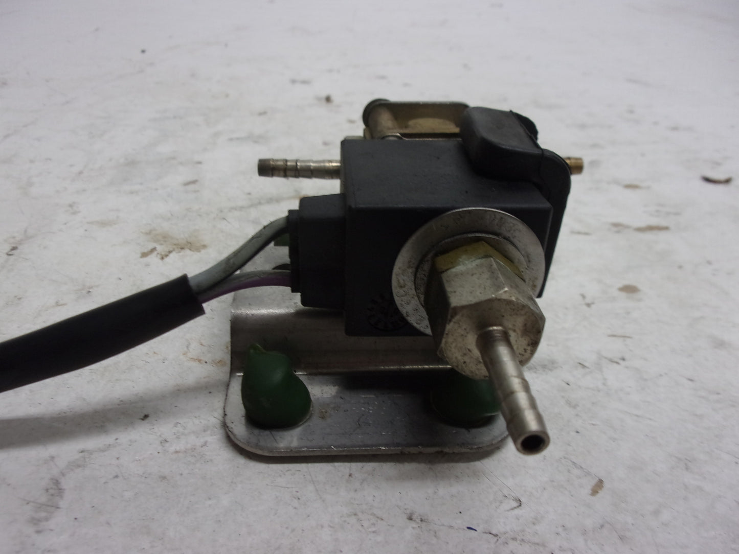 SeaDoo Bombardier 2000-2002 GTX DI RX DI OEM Solenoid Valve Part# 270600028