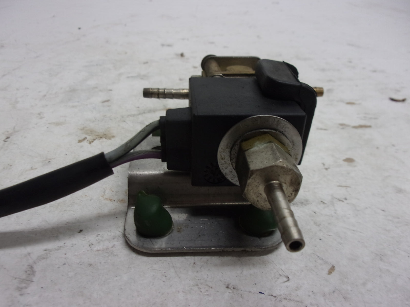 SeaDoo Bombardier 2000-2002 GTX DI RX DI OEM Solenoid Valve Part# 270600028