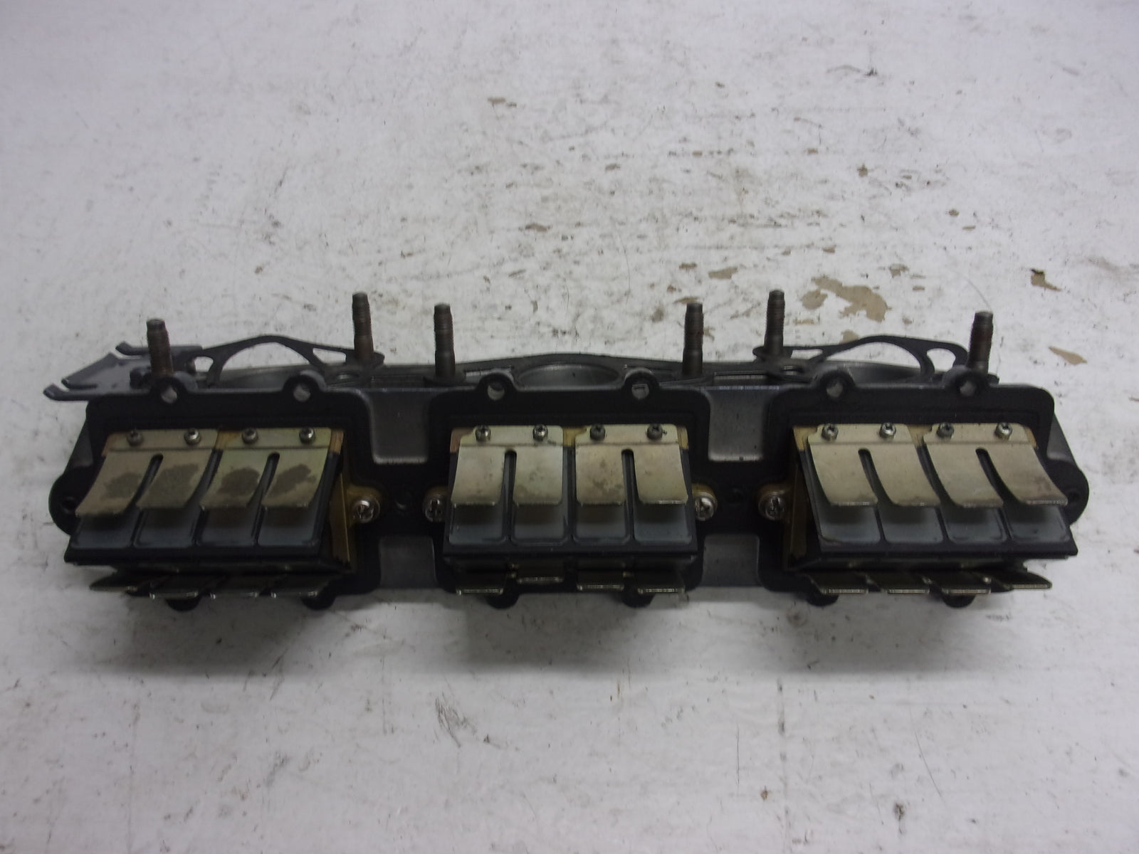 Yamaha 1995-1997 Wave Raider/Venture 1100 OEM Manifold + Reeds # 63M-13555-00-94