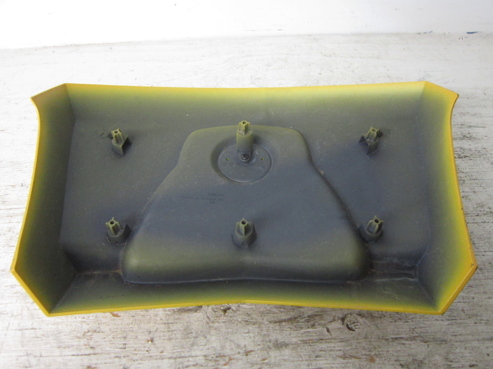 Can-Am Roadster 2013-2015 Spyder RT RT-S OEM Yellow Rear Central Cover 708300788