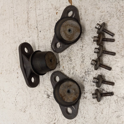 Sea Doo Bombardier 2006 GTI Engine Mount / Damper Set 270000669