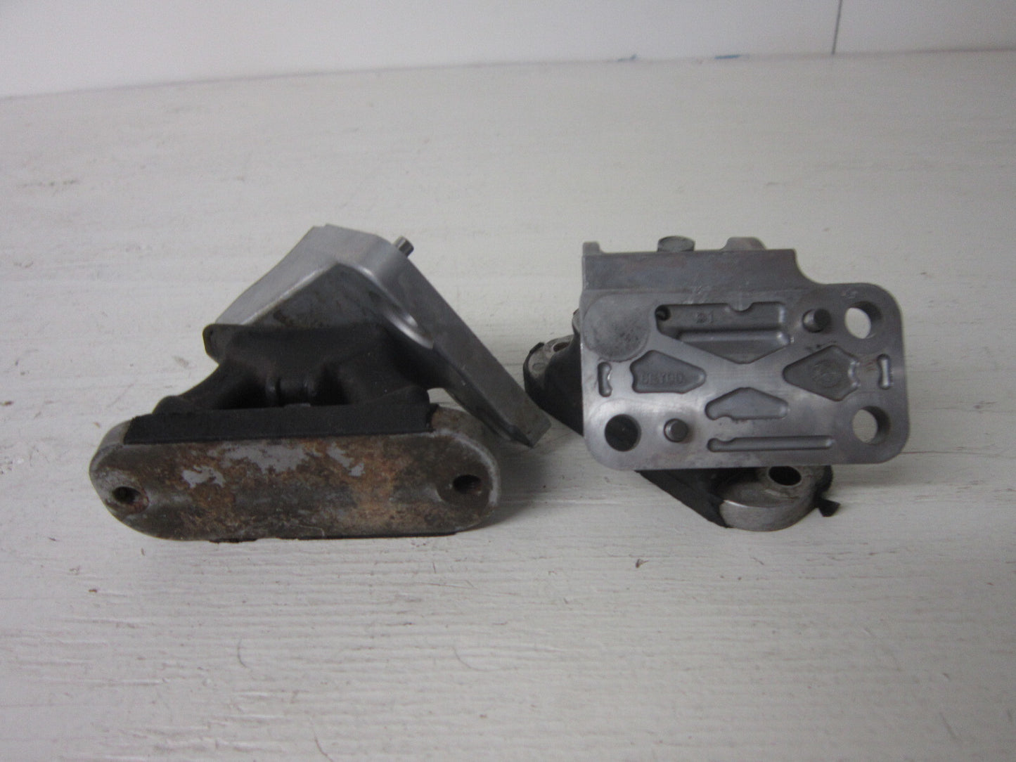 Yamaha Waverunner 2016-2021 VX EX V1 Engine Mount Set Of 2 Part# 6EY-41662-00-00