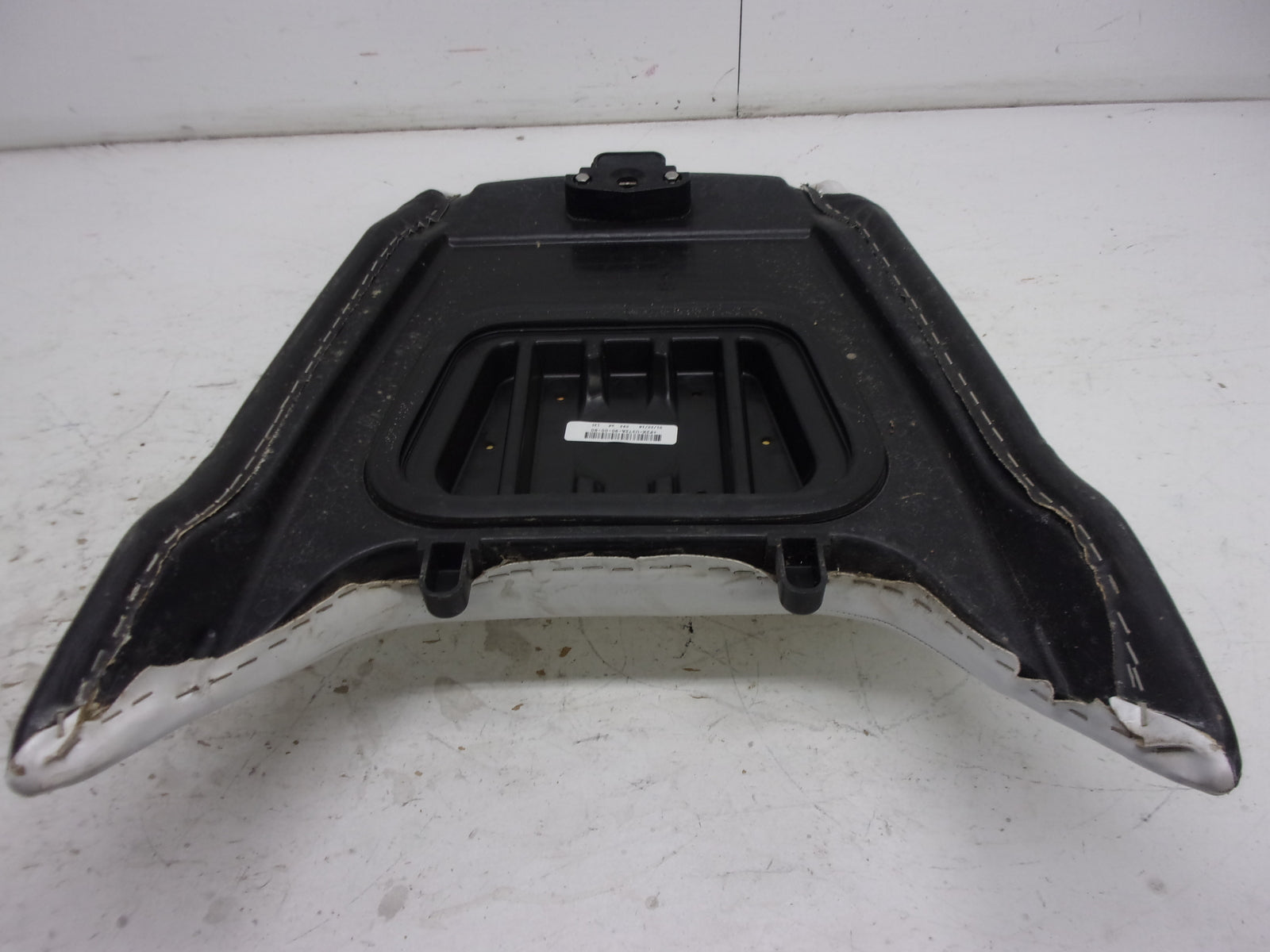 Yamaha WaveRunner 2017-2019 VX Cruiser/Deluxe OEM Passenger Seat F2X-U372A-90-00