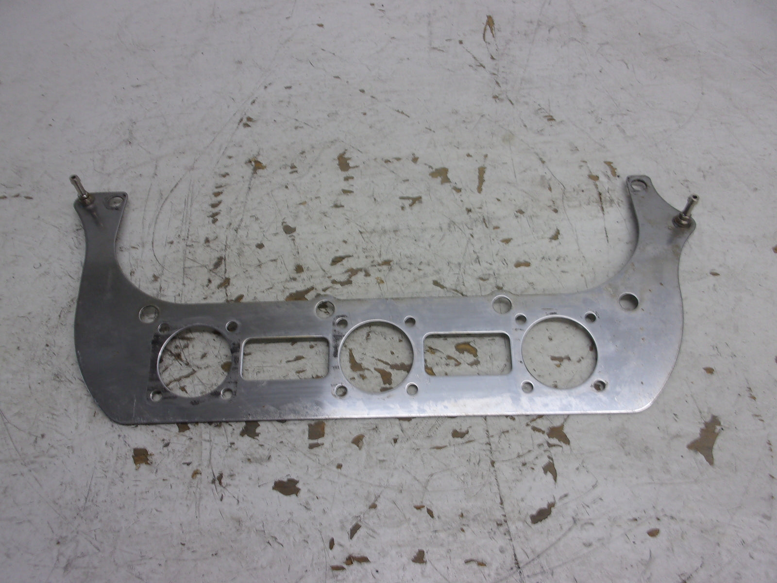 Yamaha WaveRunner 1997-2004 SUV SV GP XL1200 Air Cleaner Bracket 65U-14255-00-00