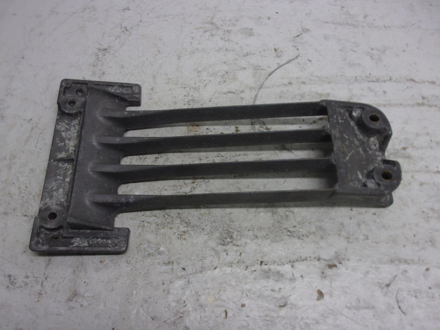 Yamaha WaveRunner 2000-2008 GP1200/1300 OEM Intake Grate Part# 67X-51333-00-94