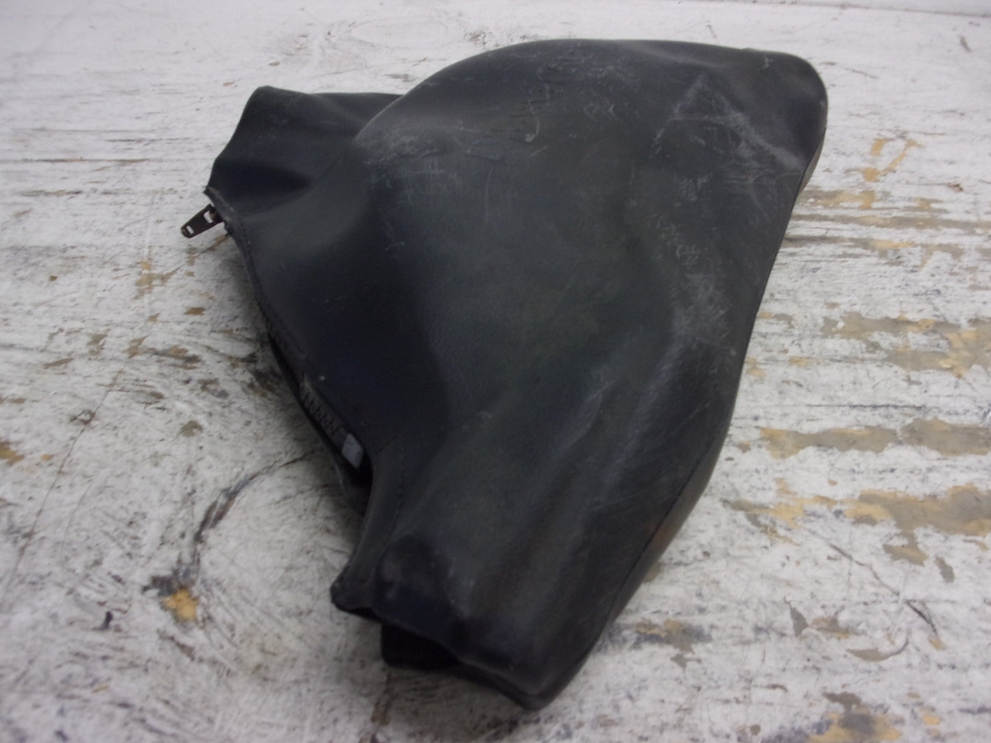 Kawasaki Jet Ski 1986-1988 X2 OEM Handlebar / Steering Pad Part# 39087-3705