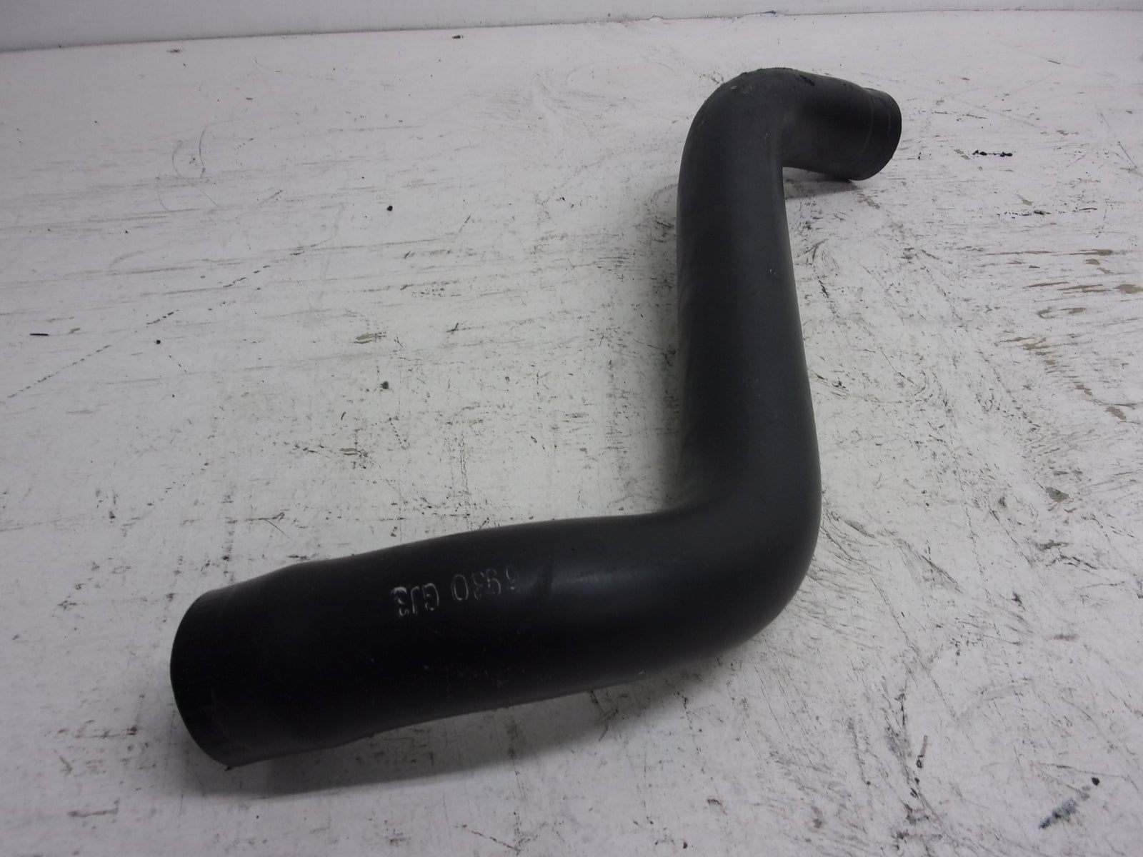 Yamaha WaveRunner 1995-1998 WaveVenture Oil Filler Hose # GJ3-U776C-00-00