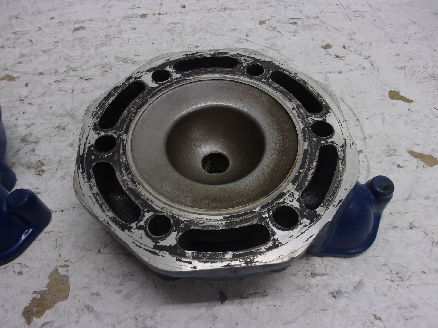 Polaris PWC Watercraft 1995-1997 SLT SLX SL OEM Cylinder Head Set Part# 3240250