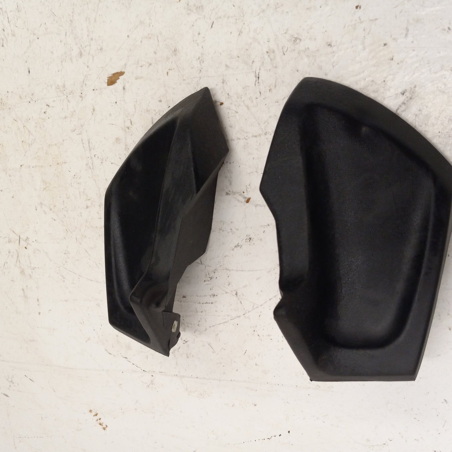 Can-Am Roadster 2010-2019 RT OEM Tourpack Armrest Set Part# 708000614 708000615