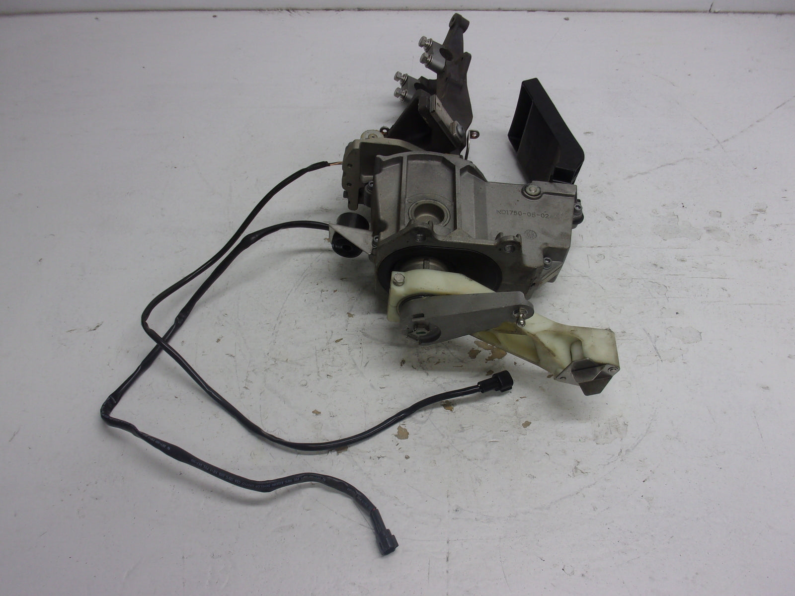 Yamaha WaveRunner 2012-2014 FX FXSHO 1.8 L OEM Steering Master # F2S-61400-00-00