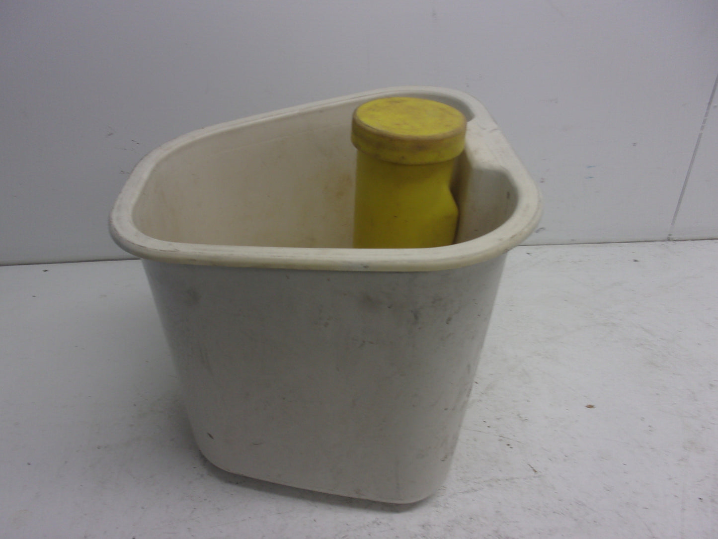 Yamaha WaveRunner 1997-2000 GP WaveRunner OEM Bow Locker Part# GP7-U475A-00-00