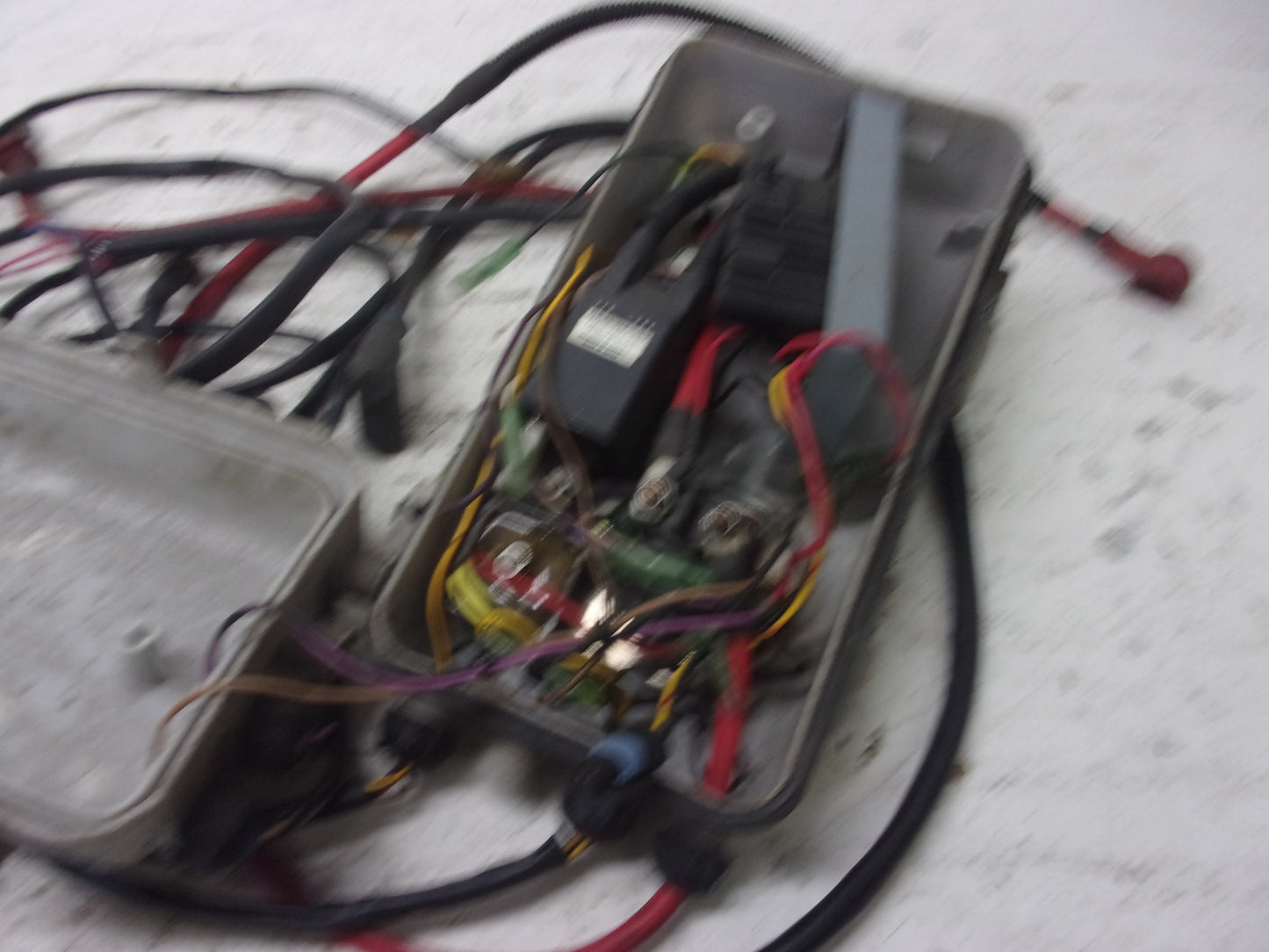 Sea Doo Bombardier 2001 GTS OEM Complete Electrical Box Assembly Part# 278001025
