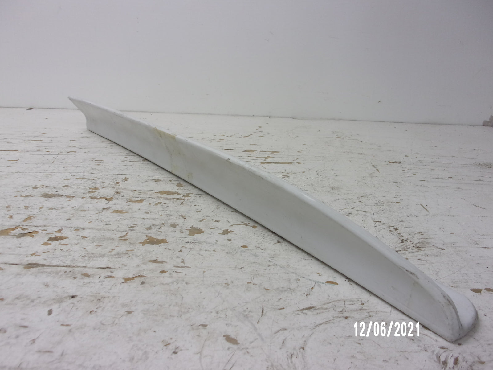 Polaris PWC Watercraft 1999 SLTH OEM White Right Hand Sponson Part# 5432273-207