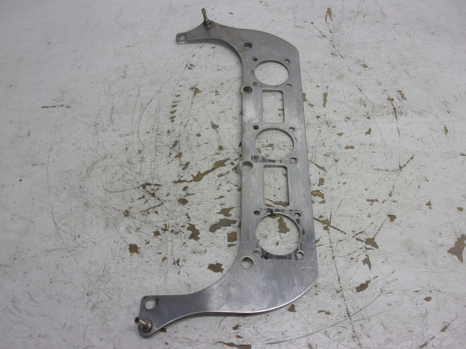 Yamaha WaveRunner 1997-2004 SUV SV GP XL1200 Air Cleaner Bracket 65U-14255-00-00