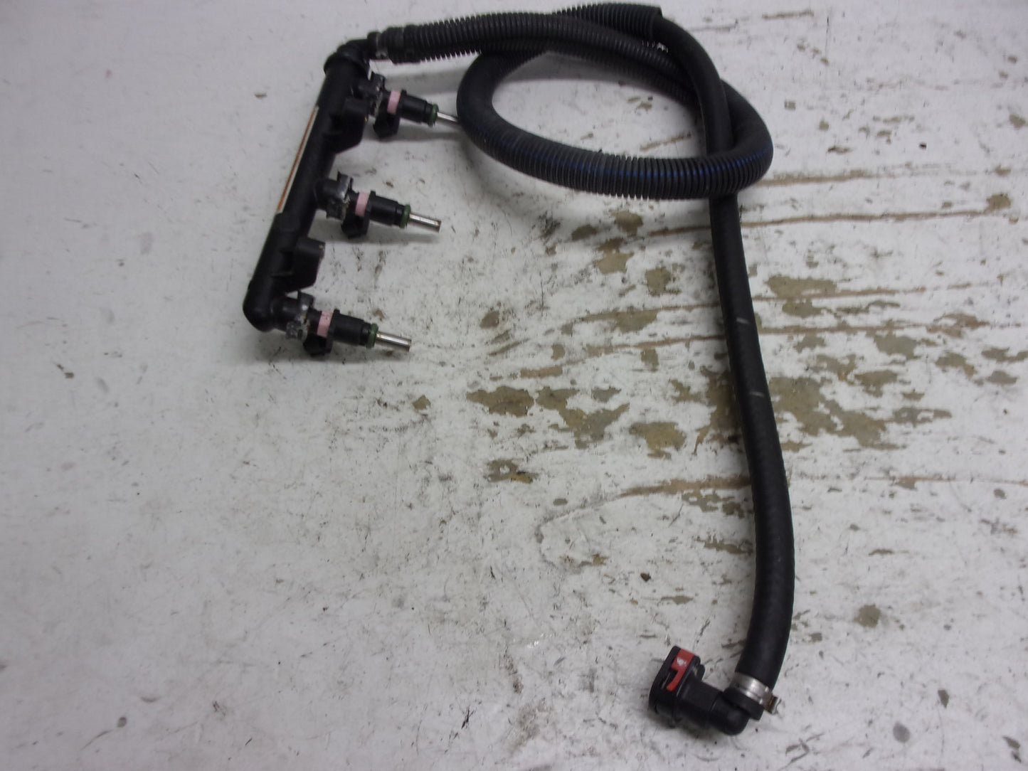 Sea Doo Bombardier 2019-2022 Spark OEM Fuel Rail + Fuel Injectors # 420874855