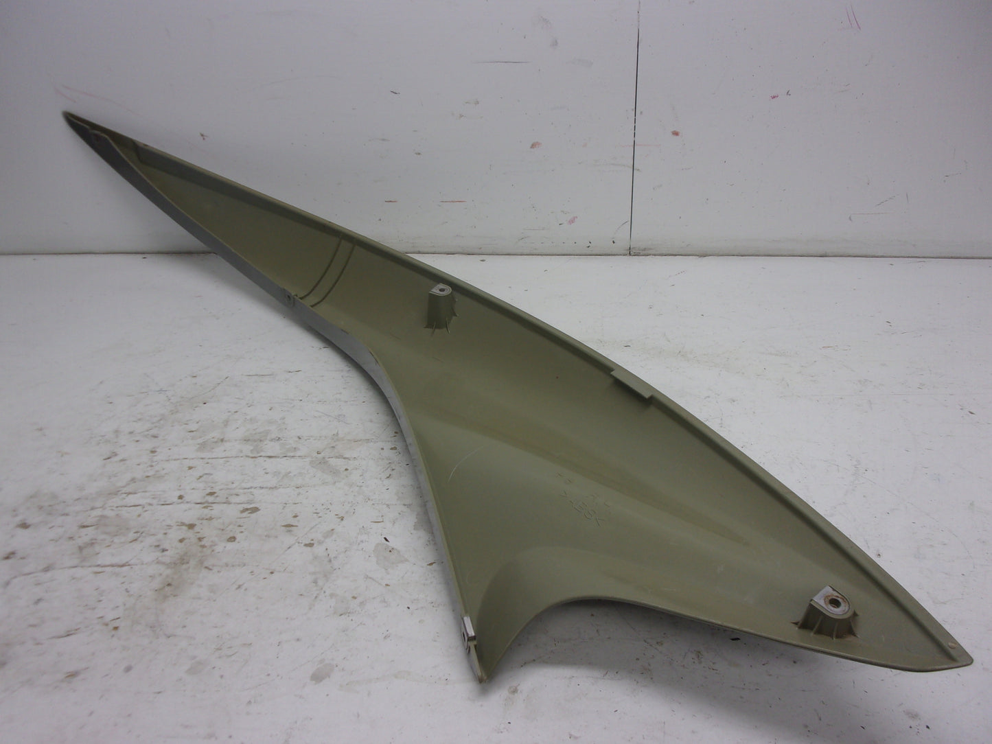 Yamaha WaveRunner 2002 FX140 OEM Greenish Gray RH Side Cover # F1B-U377C-02-P0