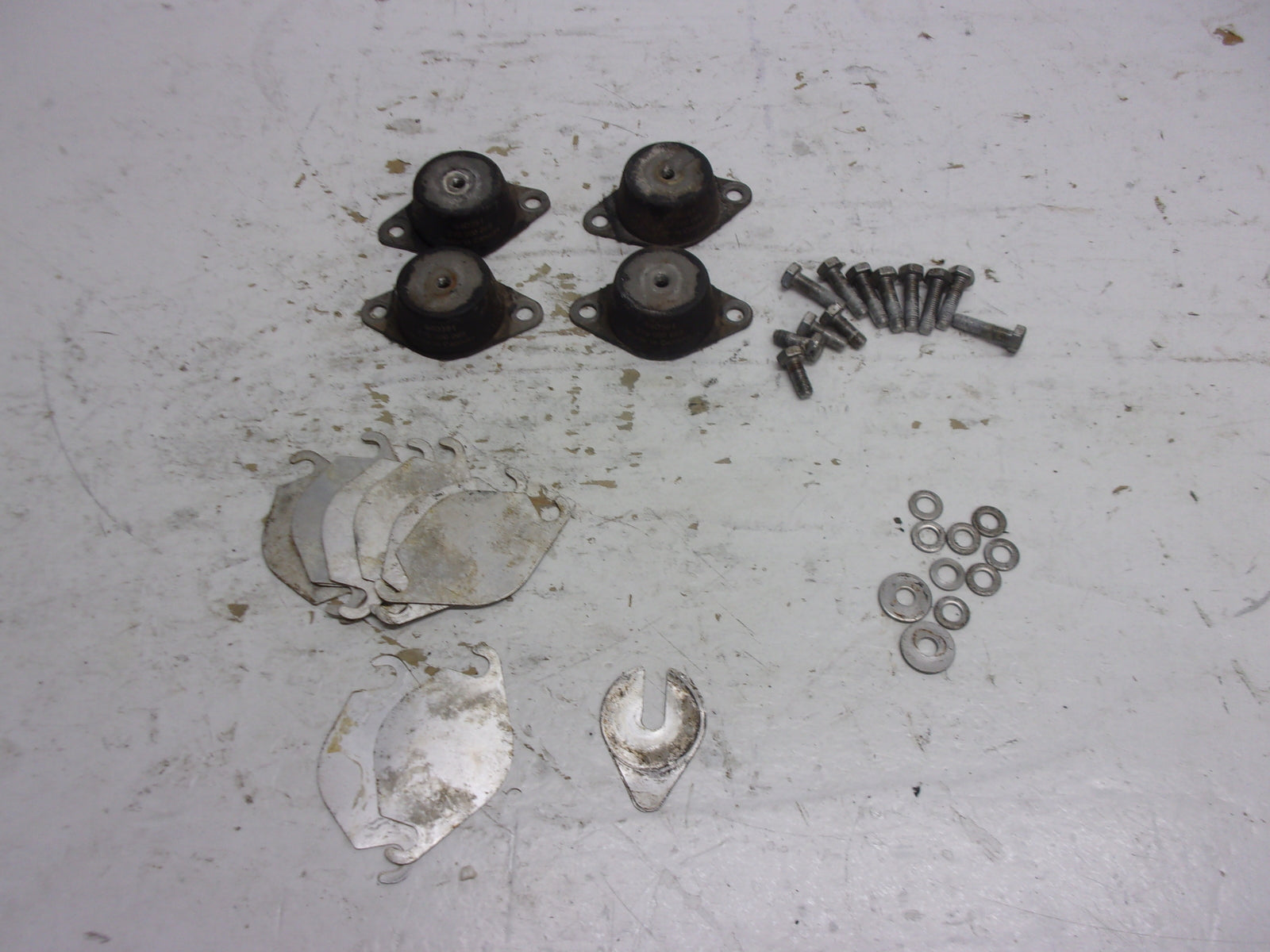 Sea Doo Bombardier 1994-1995 GTS GTX XP XPI SP SPX Engine Mount Set # 270000065