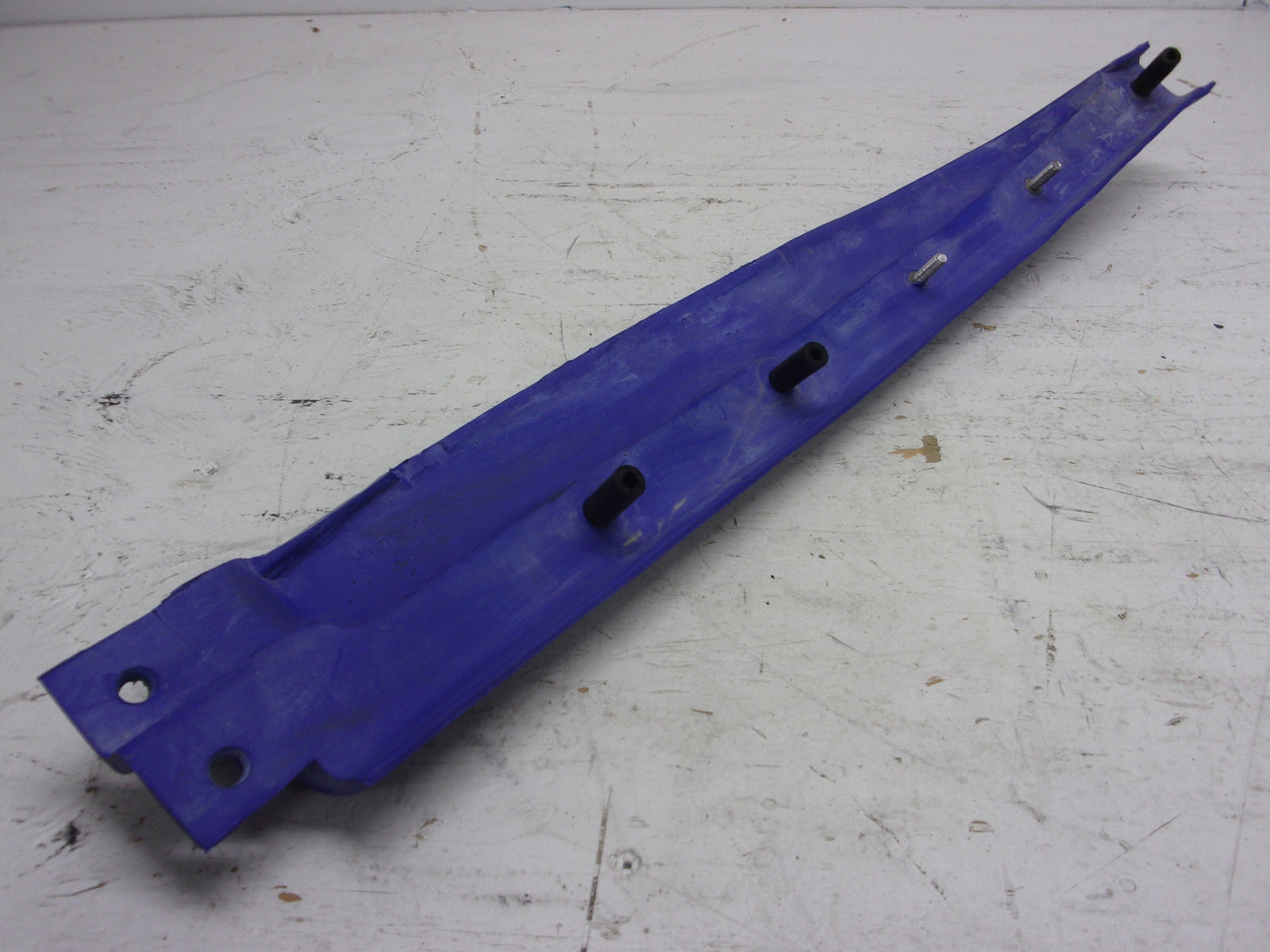 Yamaha Waverunner 1995-1997 WR3 650 OEM Blue Left Side Bumper GE1-U251C-31-00
