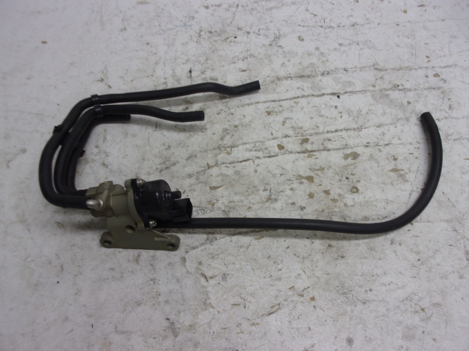 Yamaha Waverunner 2004-2008 FX HO OEM Intake Valve Assembly # 6B6-13660-00-00